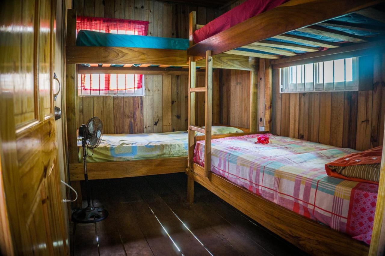 Hostal On The Sea Bocas del Toro Exteriér fotografie