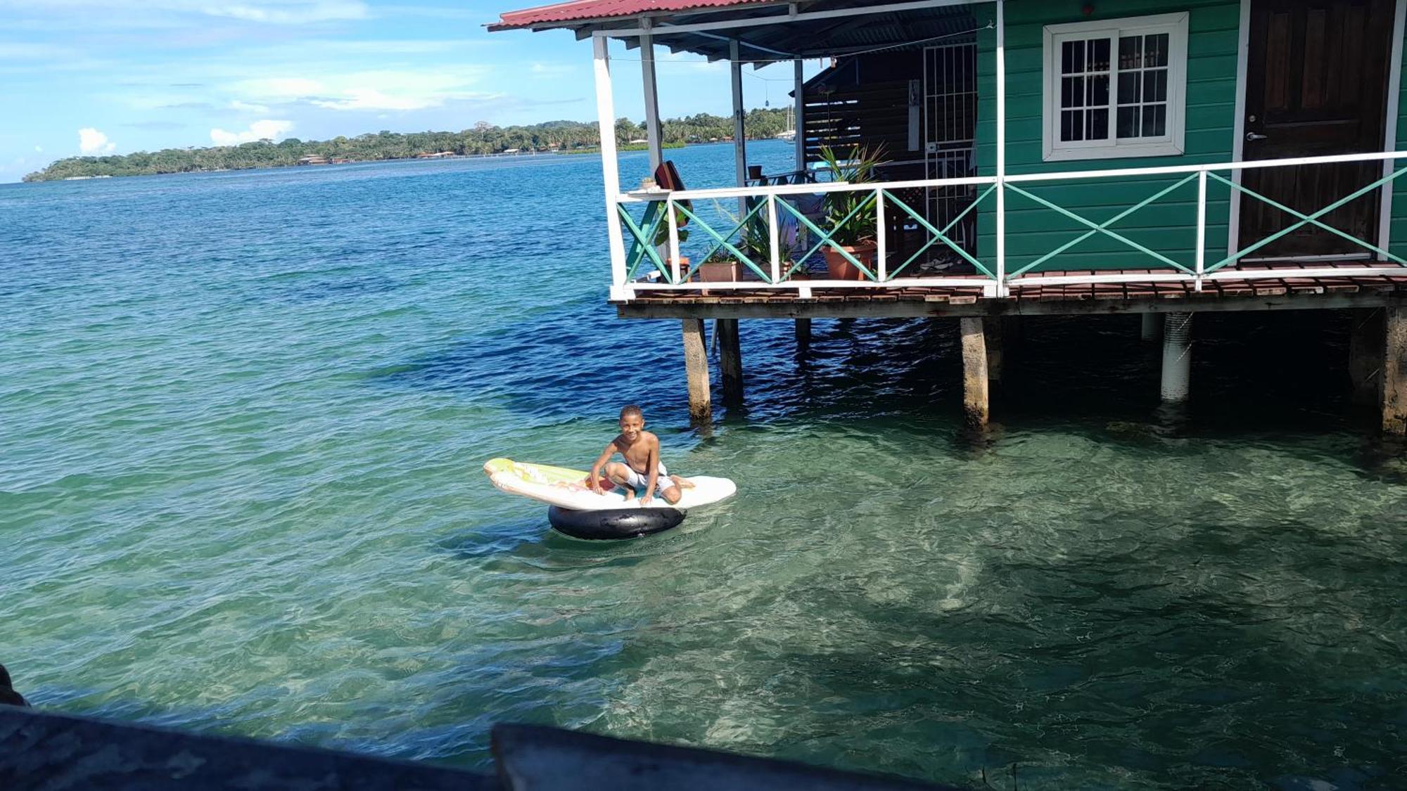 Hostal On The Sea Bocas del Toro Exteriér fotografie